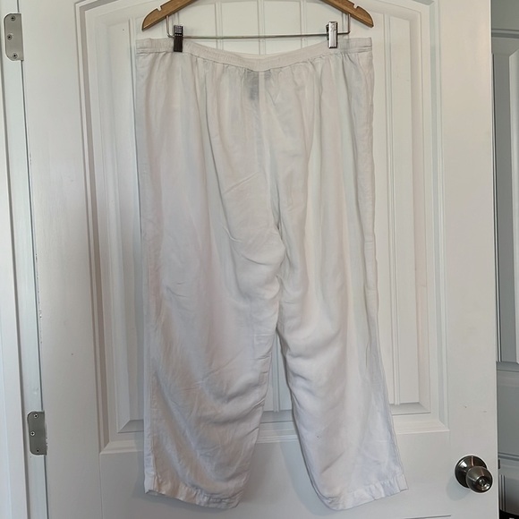 Lane Bryant Pull On Linen Blend crop Pants Size 14-16 - Picture 3 of 4